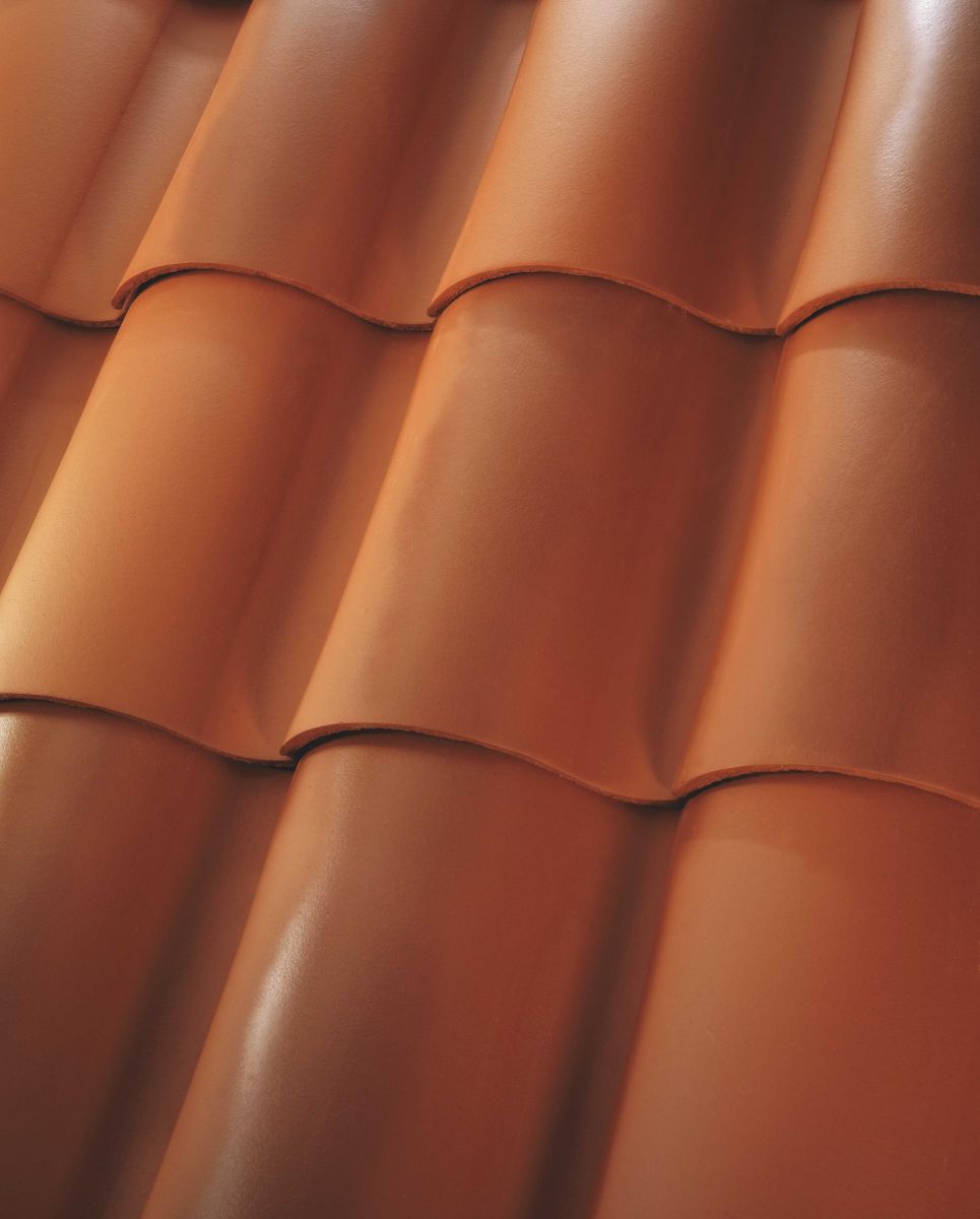 Henris Roofing Company Images